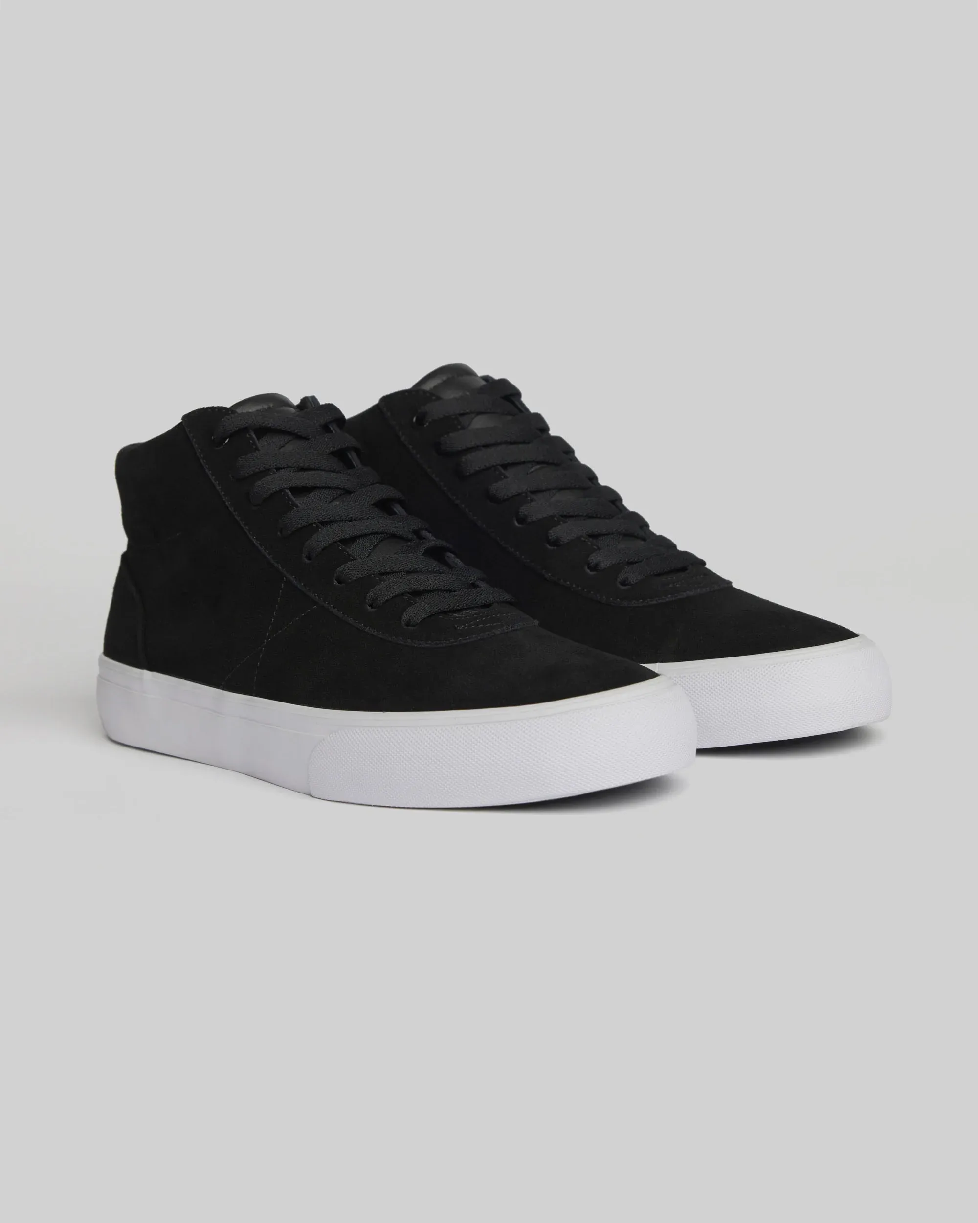 Warsaw Chapter Mid (Black/White)
